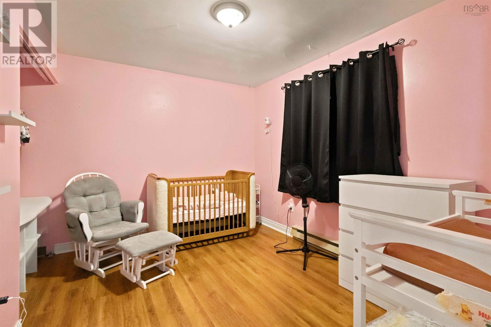 picture 32