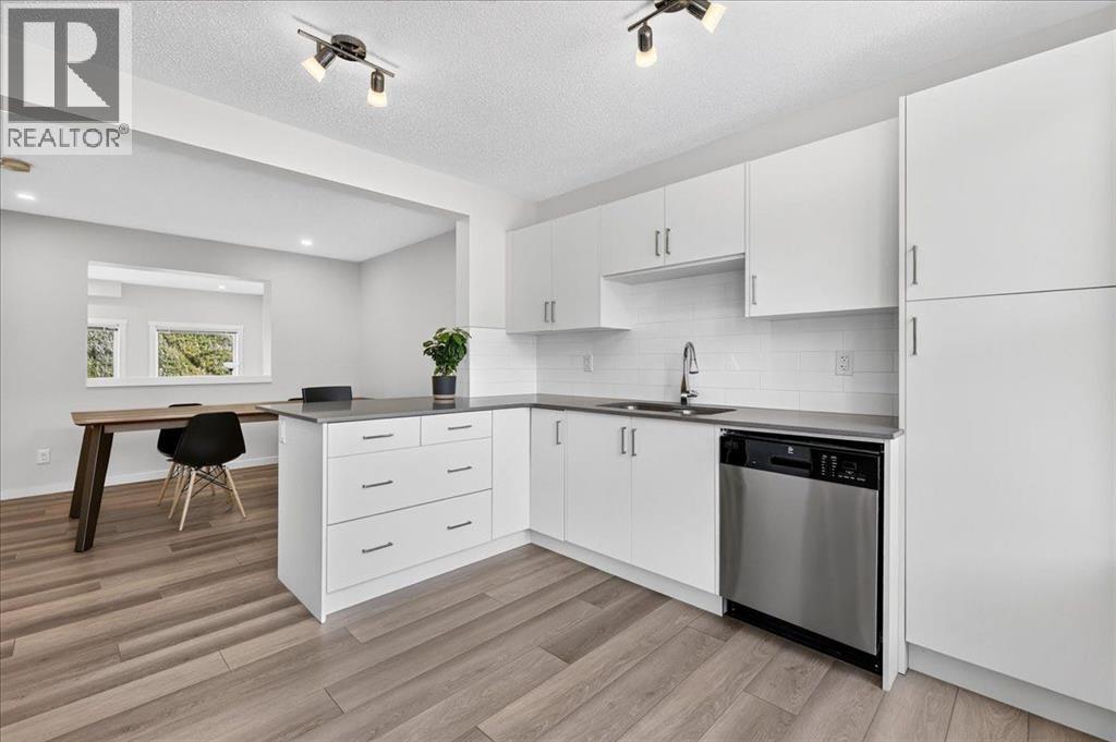 246 Cranbrook Square SE, Calgary, Alberta T3M 3E3 - Photo 11 - A2339123