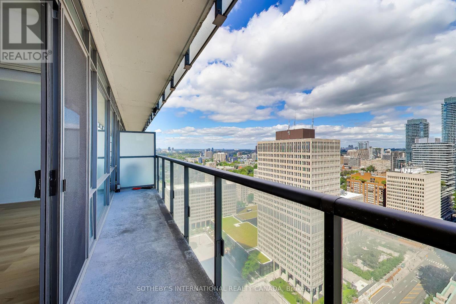 3305 - 37 Grosvenor Street, Toronto, Ontario  M4Y 3G5 - Photo 11 - C13701156