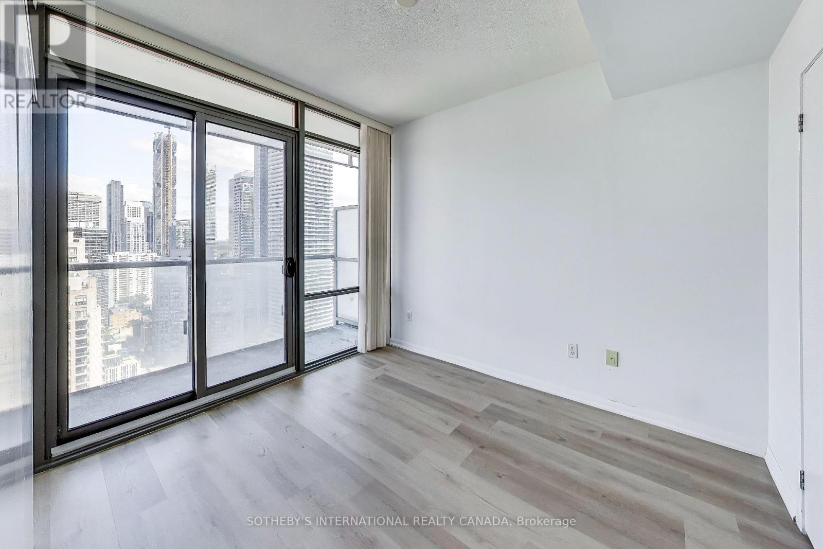 3305 - 37 Grosvenor Street, Toronto, Ontario  M4Y 3G5 - Photo 8 - C13701156