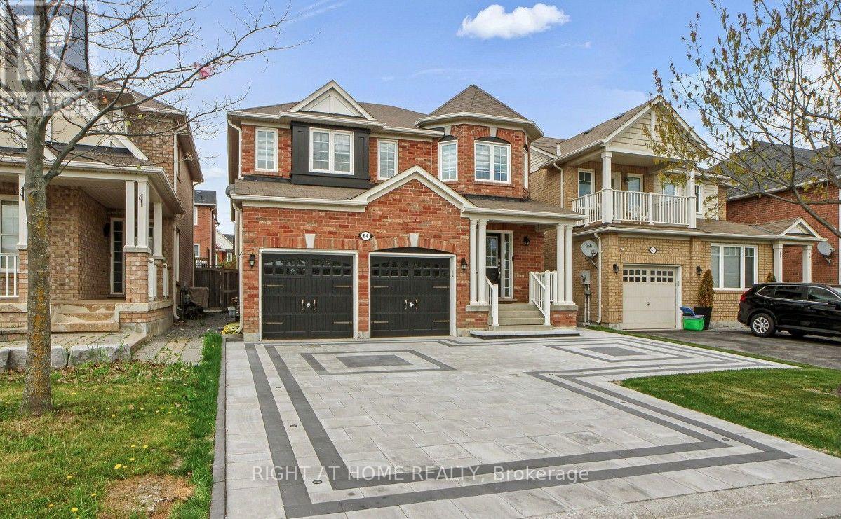 64 WILLIAMSON FAMILY HOLLOW, Newmarket, Ontario