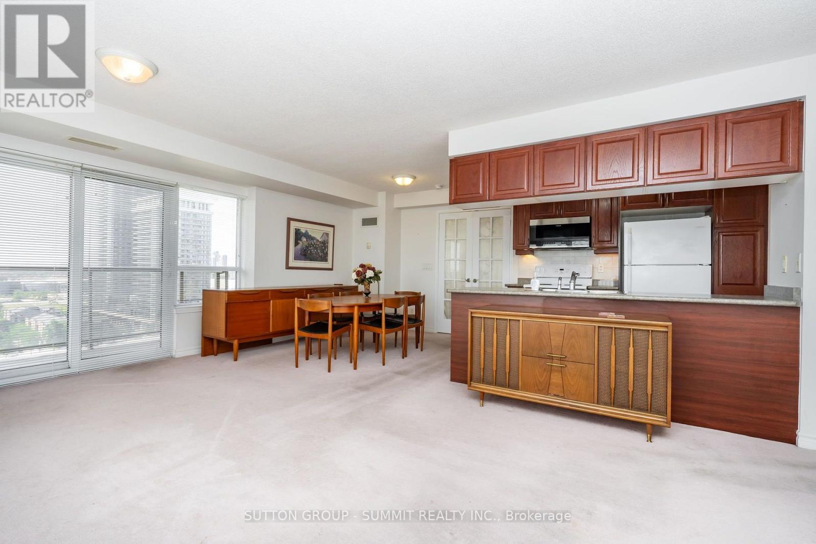 1505 - 350 Princess Royal Drive, Mississauga, Ontario  L5B 4N1 - Photo 22 - W13701386