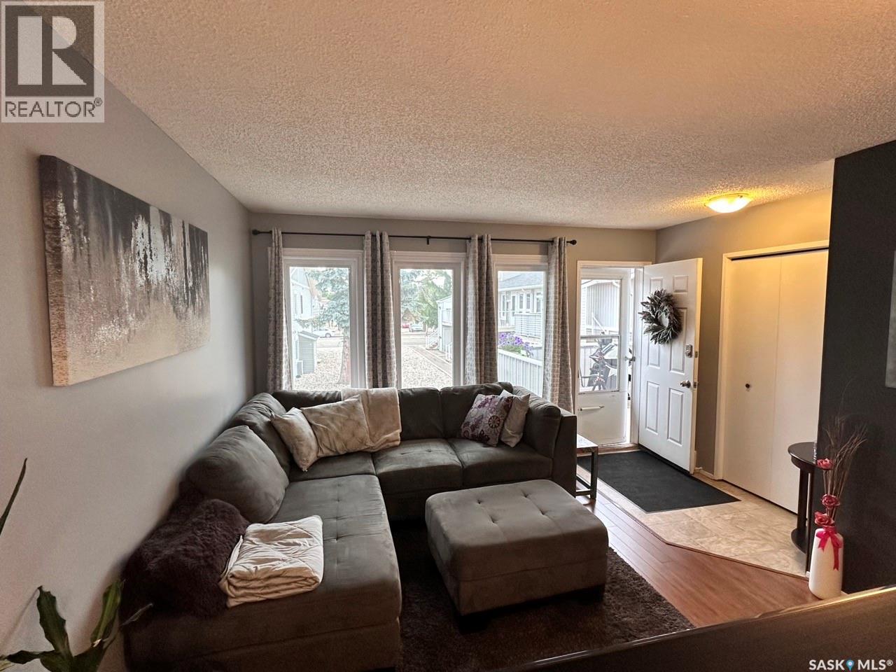 7346 Bennett Drive, Regina, Saskatchewan  S4X 2V3 - Photo 7 - SK046320