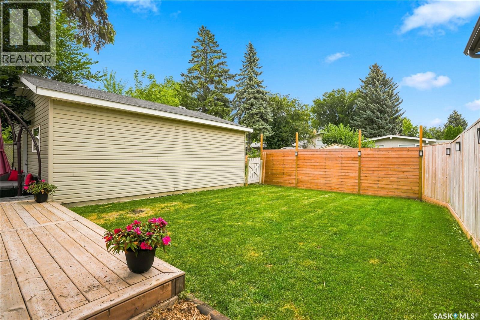 1813 Cameron Avenue, Saskatoon, Saskatchewan  S7H 3N2 - Photo 47 - SK046316