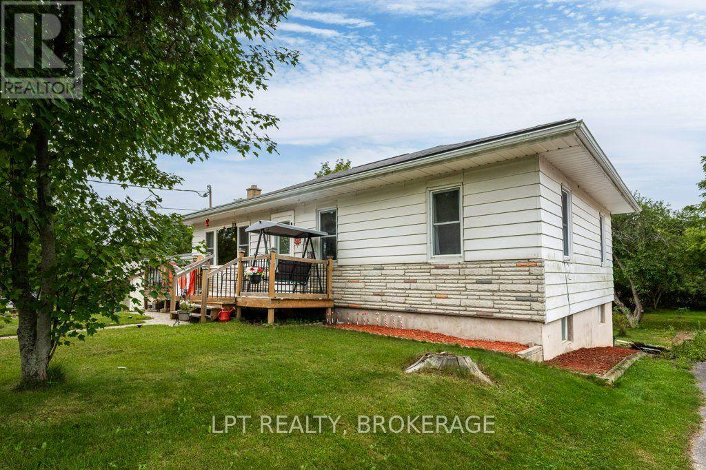6175 Lakeview Drive, Frontenac, Ontario  K0H 2W0 - Photo 6 - X13701566