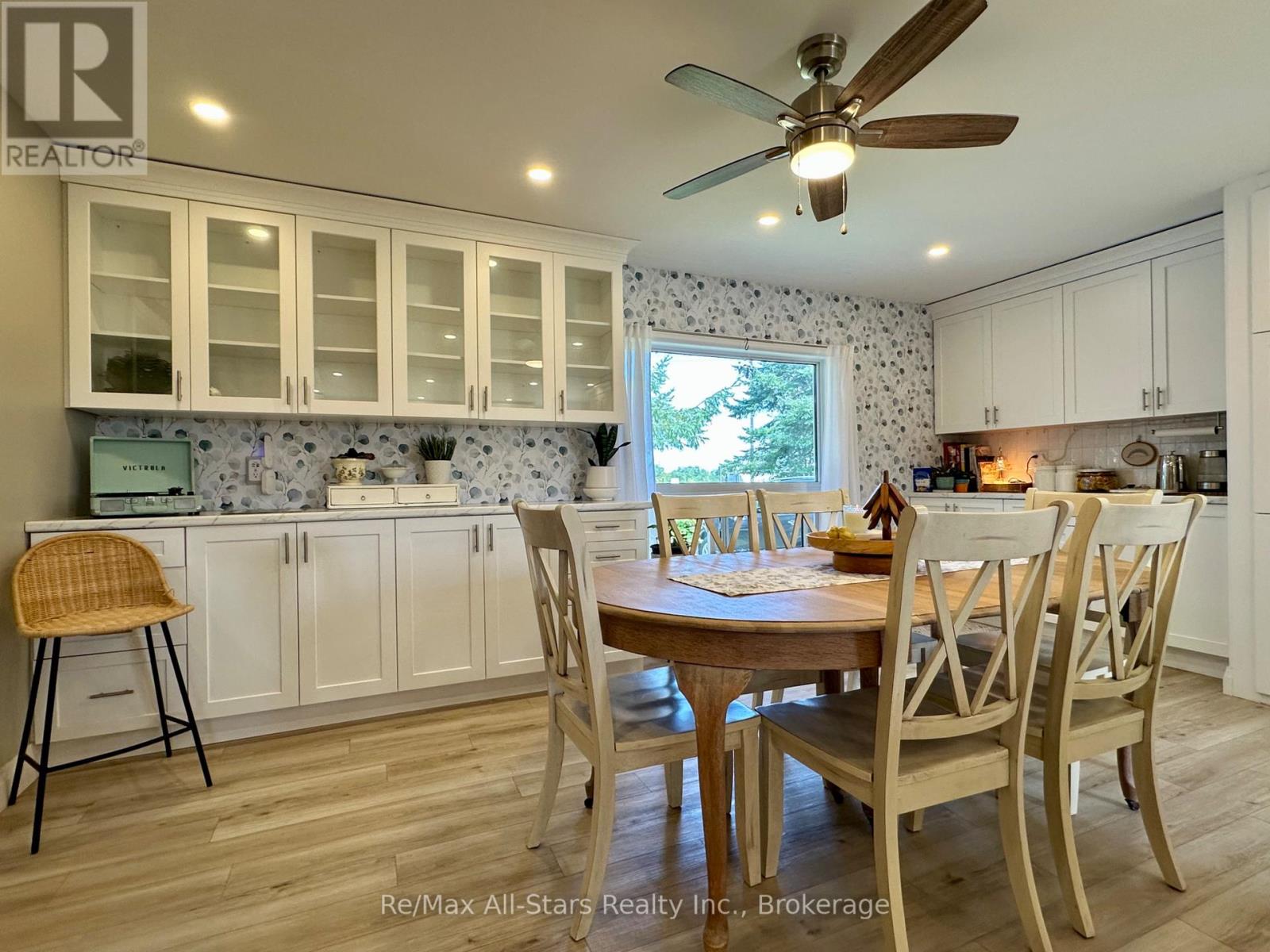4 Warnica Drive, Kawartha Lakes, Ontario  K0M 1N0 - Photo 11 - X13701596
