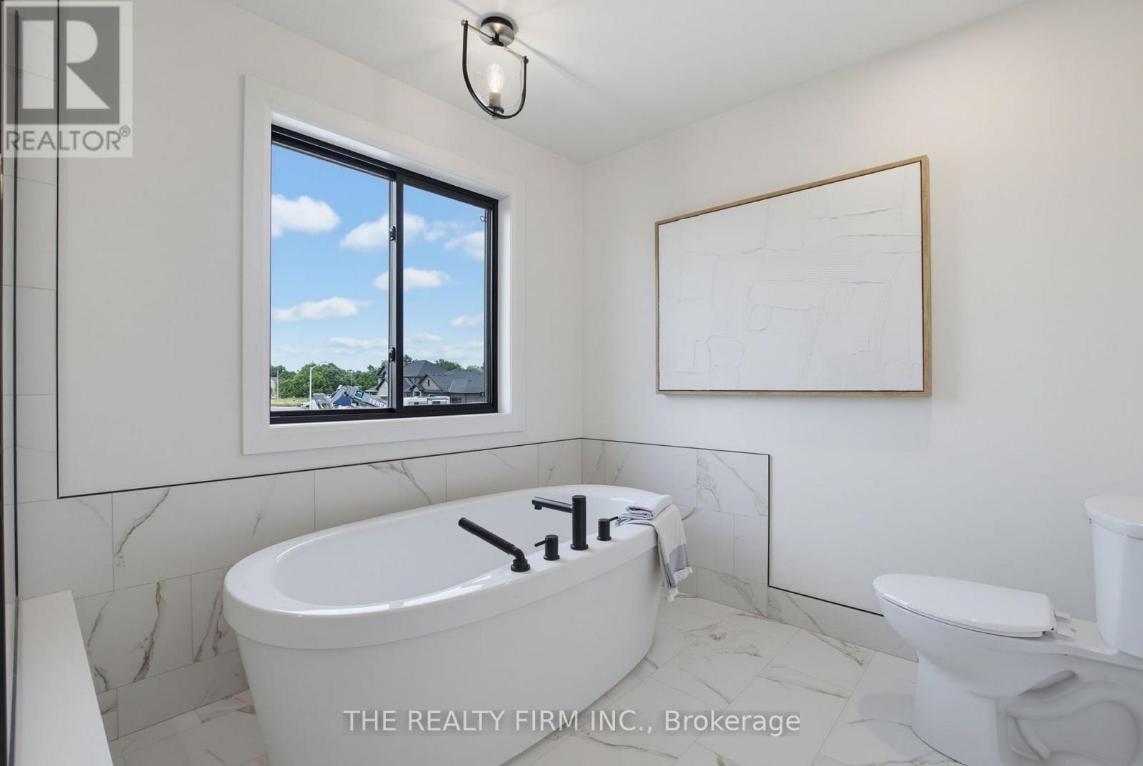 291 Elizabeth Street, Southwest Middlesex, Ontario  N0L 1M0 - Photo 17 - X13701468