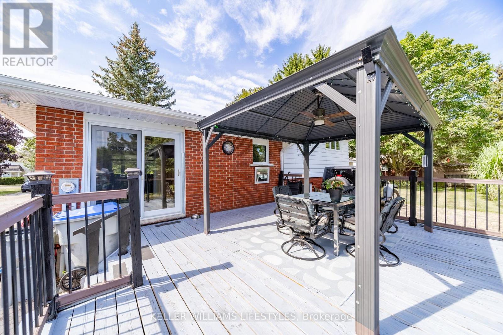 198 Main Street N, Huron East, Ontario  N0K 1W0 - Photo 12 - X13701552