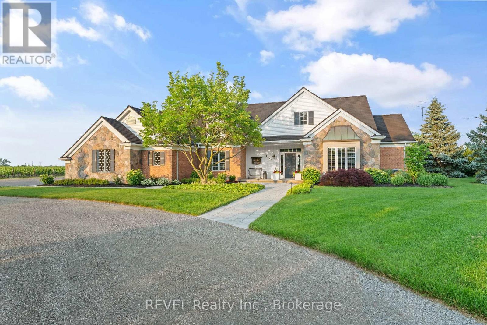 1275 Four Mile Creek Road, Niagara-On-The-Lake, Ontario  L0S 1J0 - Photo 2 - X13587942