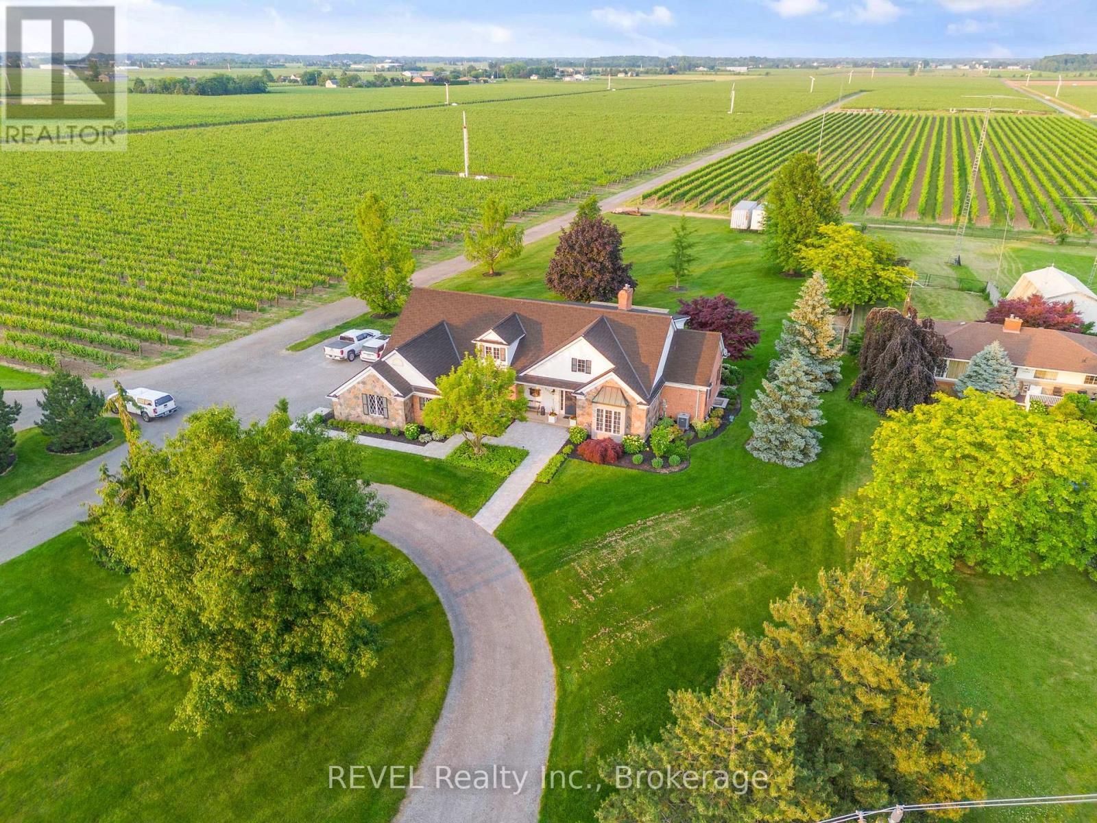 1275 Four Mile Creek Road, Niagara-On-The-Lake, Ontario  L0S 1J0 - Photo 1 - X13587942