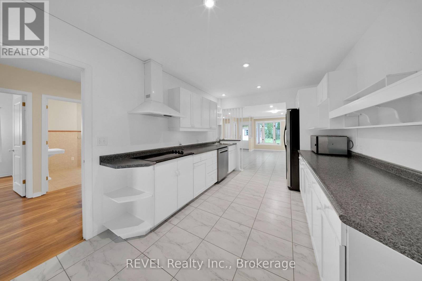 34 Vincent Avenue, Niagara-On-The-Lake, Ontario  L0S 1J0 - Photo 14 - X13673792
