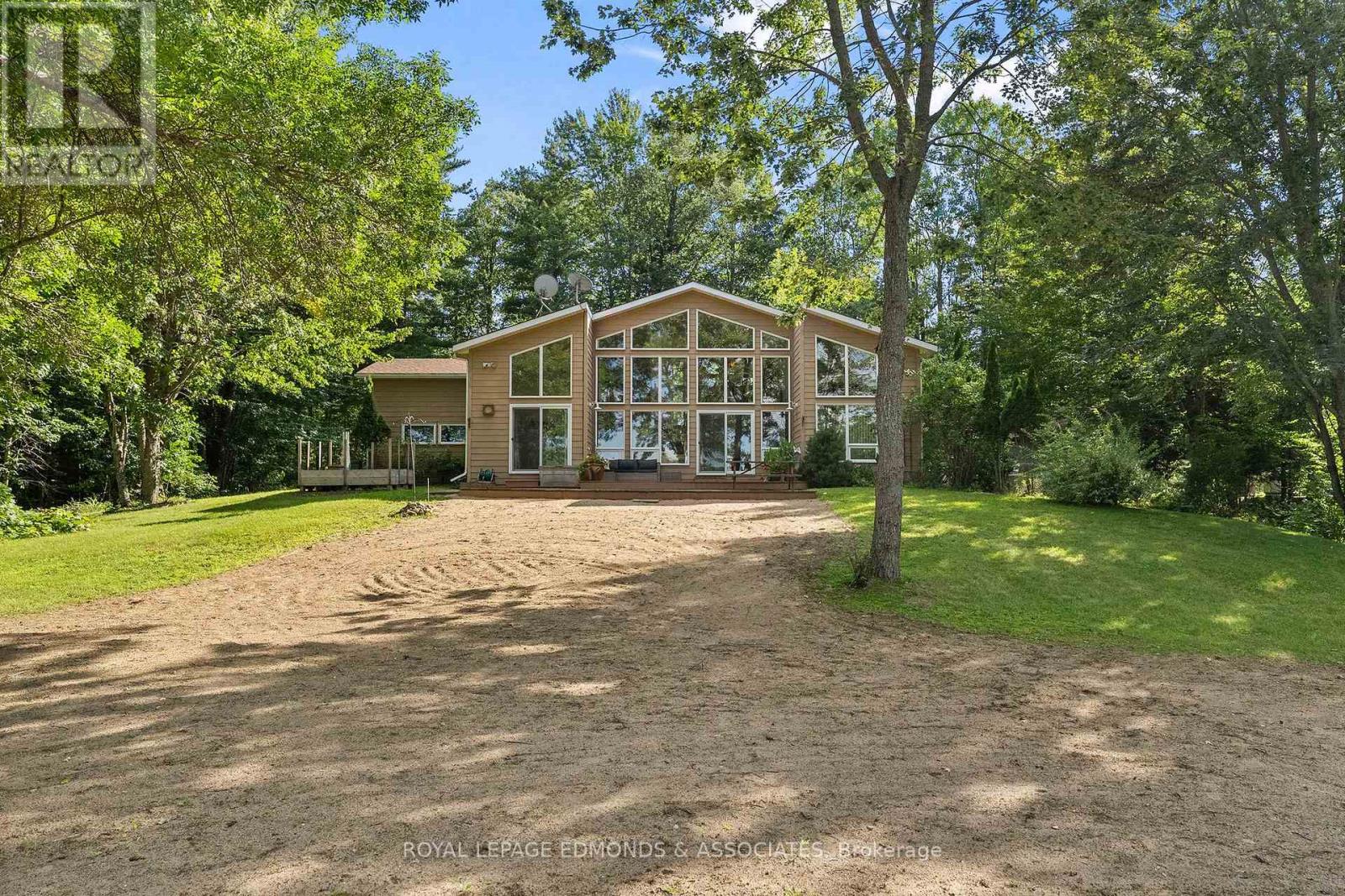 117 Blue Danube Way, Laurentian Valley, Ontario K8A 6W2 - Photo 37 - X13701564