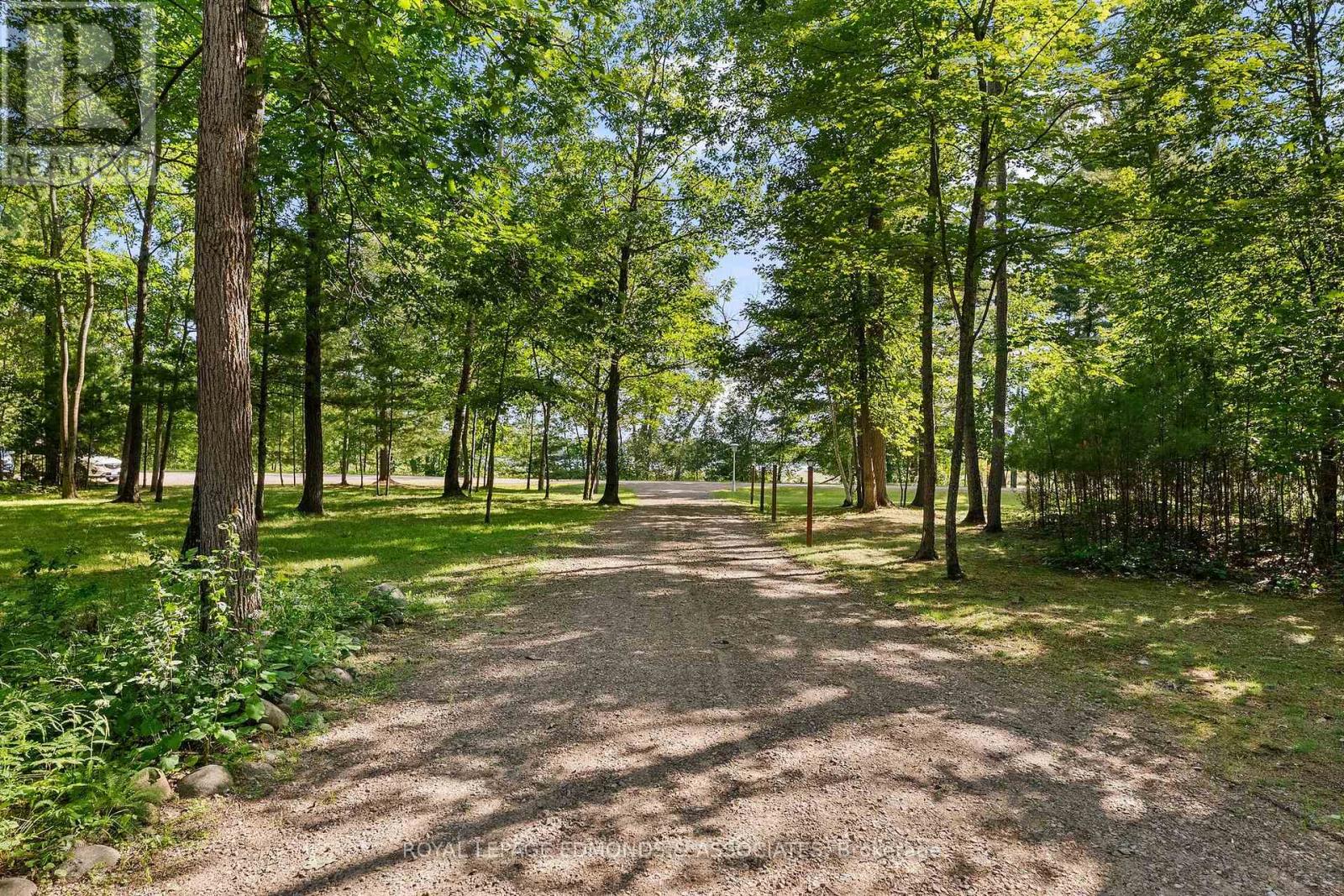 117 Blue Danube Way, Laurentian Valley, Ontario K8A 6W2 - Photo 45 - X13701564
