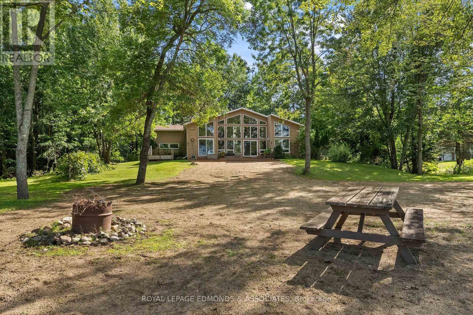 117 Blue Danube Way, Laurentian Valley, Ontario K8A 6W2 - Photo 6 - X13701564