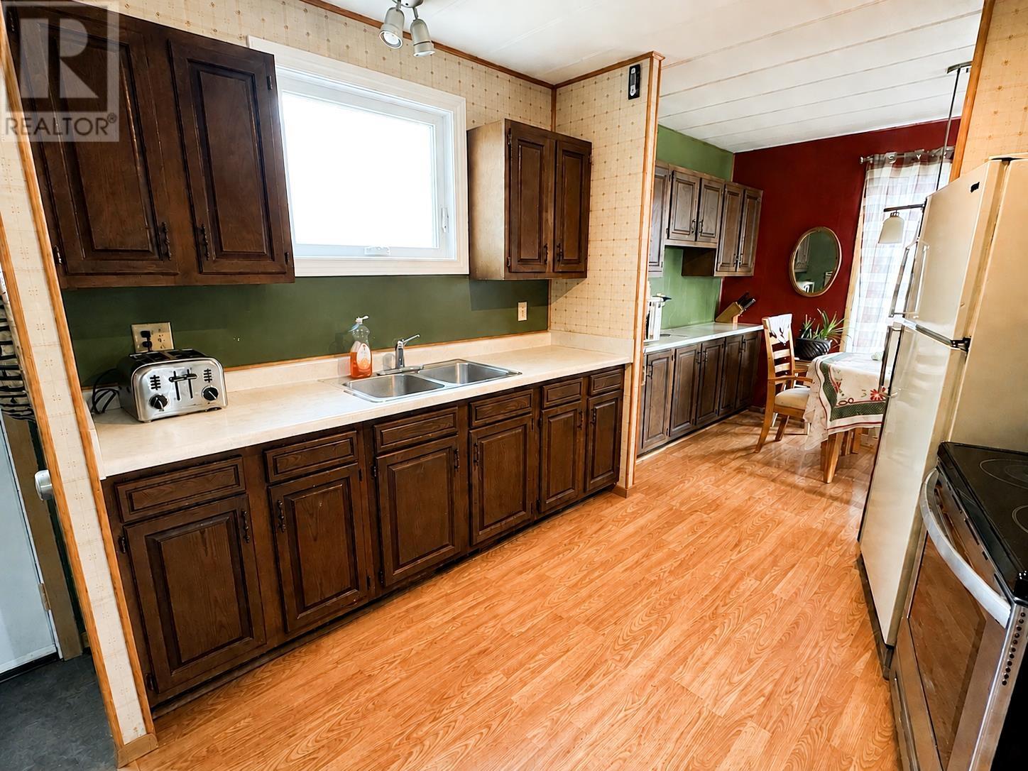 101 Detta Rd, Balmertown, Ontario  P0V 1C0 - Photo 4 - TB2602249
