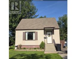 134 Kenogami AVE S, Thunder Bay, Ontario