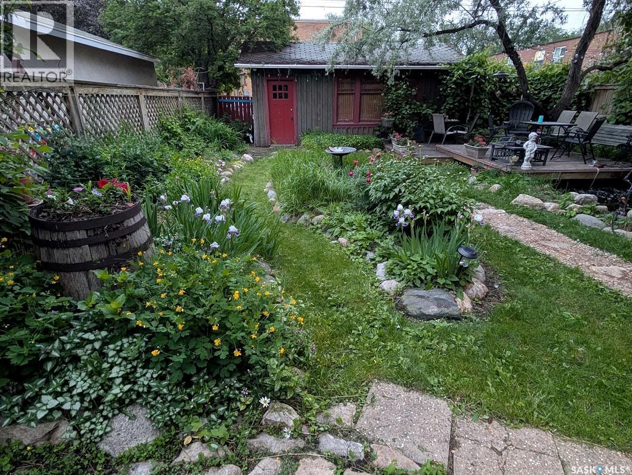 902 4th Avenue N, Saskatoon, Saskatchewan  S7K 2N6 - Photo 44 - SK045802