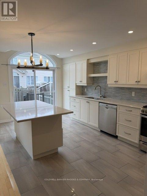 2285 Brockstone Crescent, Ottawa, Ontario K4A 4V3 - Photo 5 - X13701520