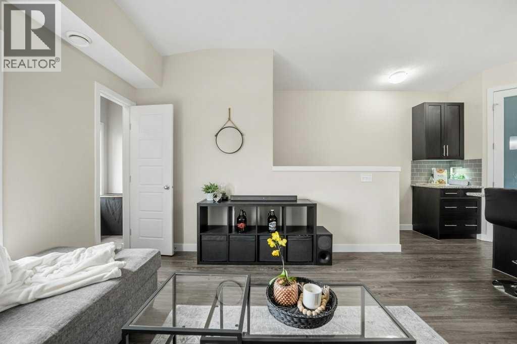 1723, 2461 Baysprings Link Sw, Airdrie, Alberta  T4B 4C6 - Photo 5 - A2335633