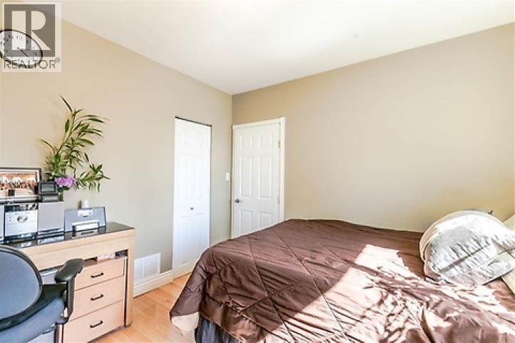 586 E 60th Avenue, Vancouver, British Columbia V5X 2A3 - Photo 11 - R3157861