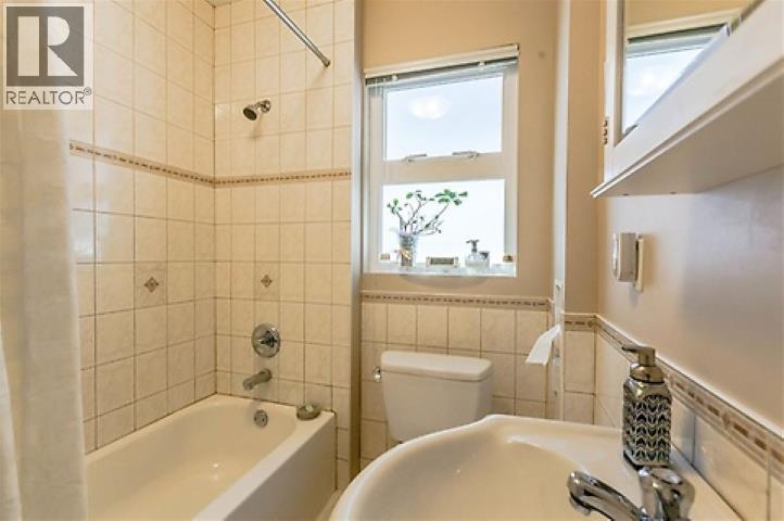 586 E 60th Avenue, Vancouver, British Columbia V5X 2A3 - Photo 14 - R3157861