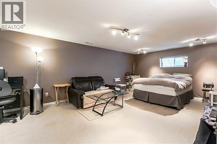 586 E 60th Avenue, Vancouver, British Columbia V5X 2A3 - Photo 15 - R3157861