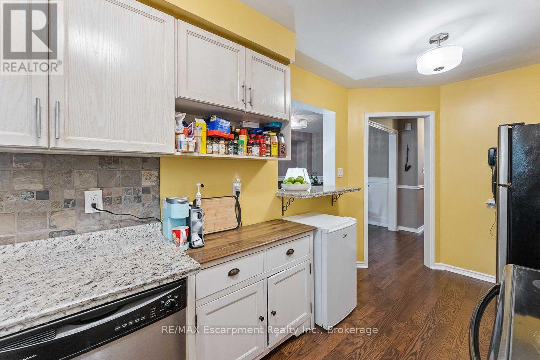 1 - 1500 Reeves Gate, Oakville, Ontario  L6M 3J4 - Photo 7 - W13701502