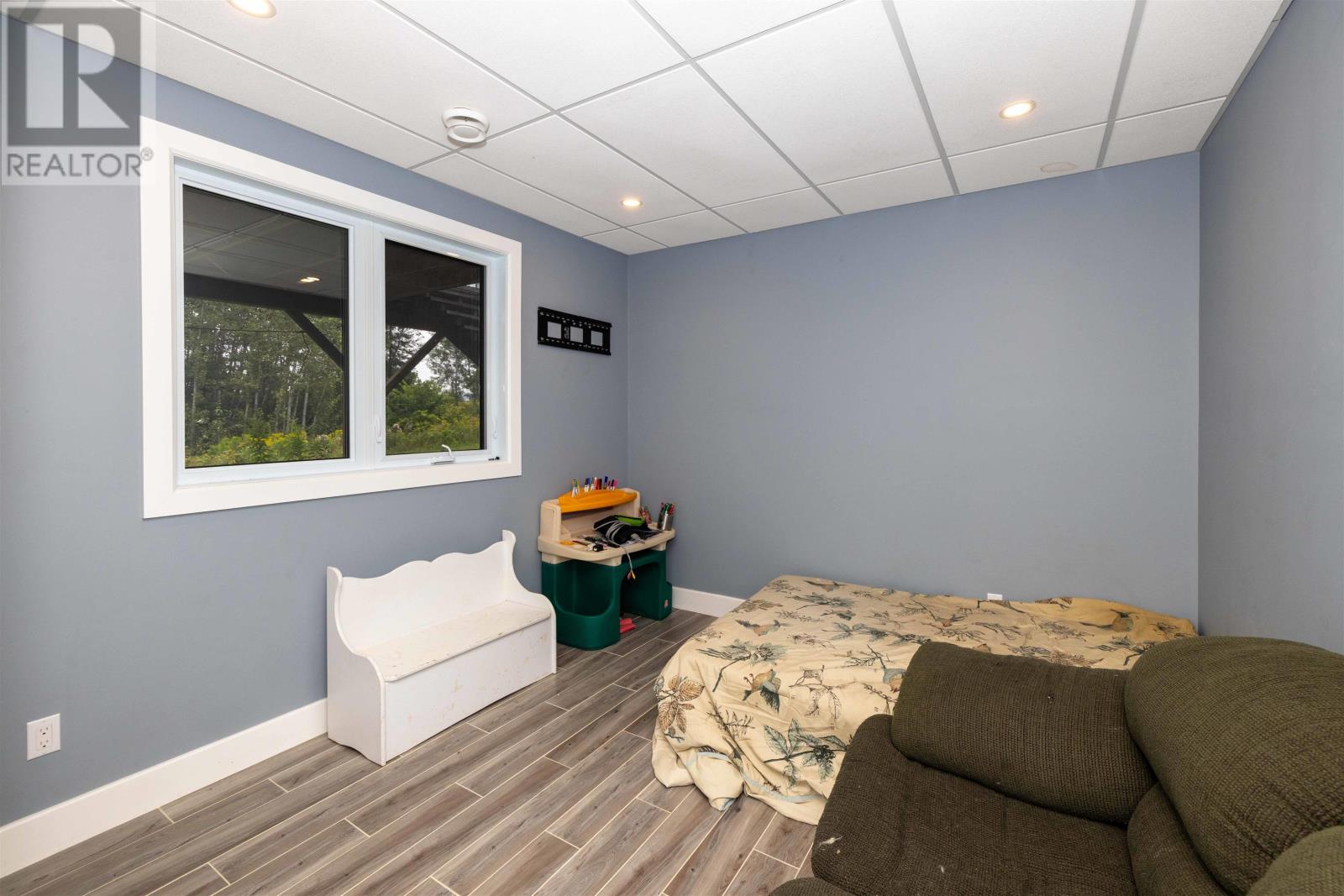 24 Gillespie Rd, Thunder Bay, Ontario  P7J 0E3 - Photo 20 - TB2602465