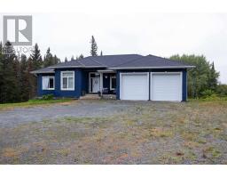24 Gillespie RD, Thunder Bay, Ontario