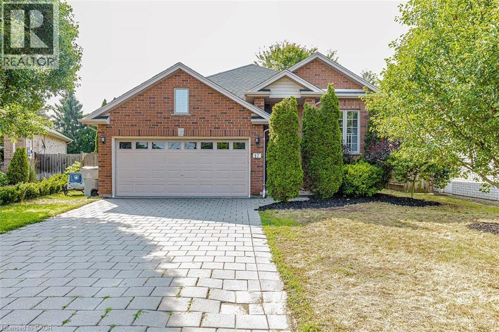 47 Queensway Drive, Strathroy, Ontario  N7G 4M2 - Photo 1 - 40857430