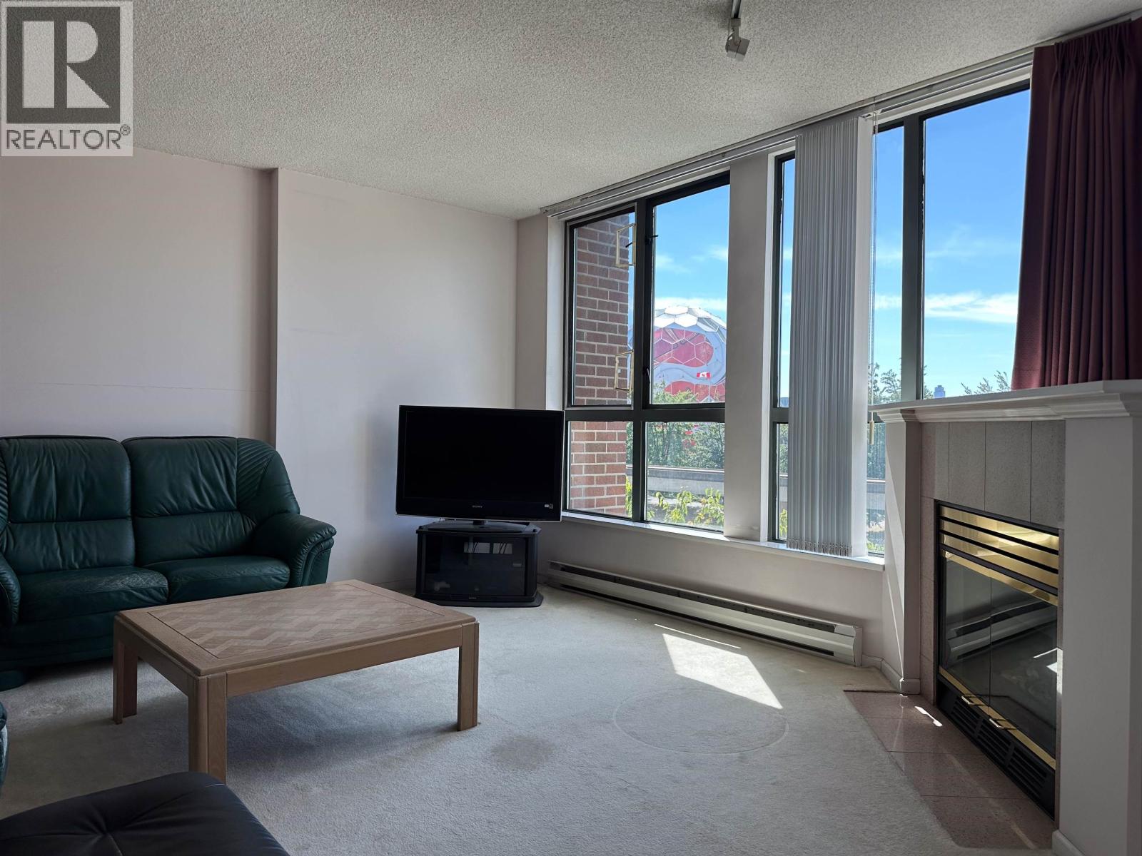 307 1128 Quebec Street, Vancouver, British Columbia  V6A 4E1 - Photo 2 - R3151465
