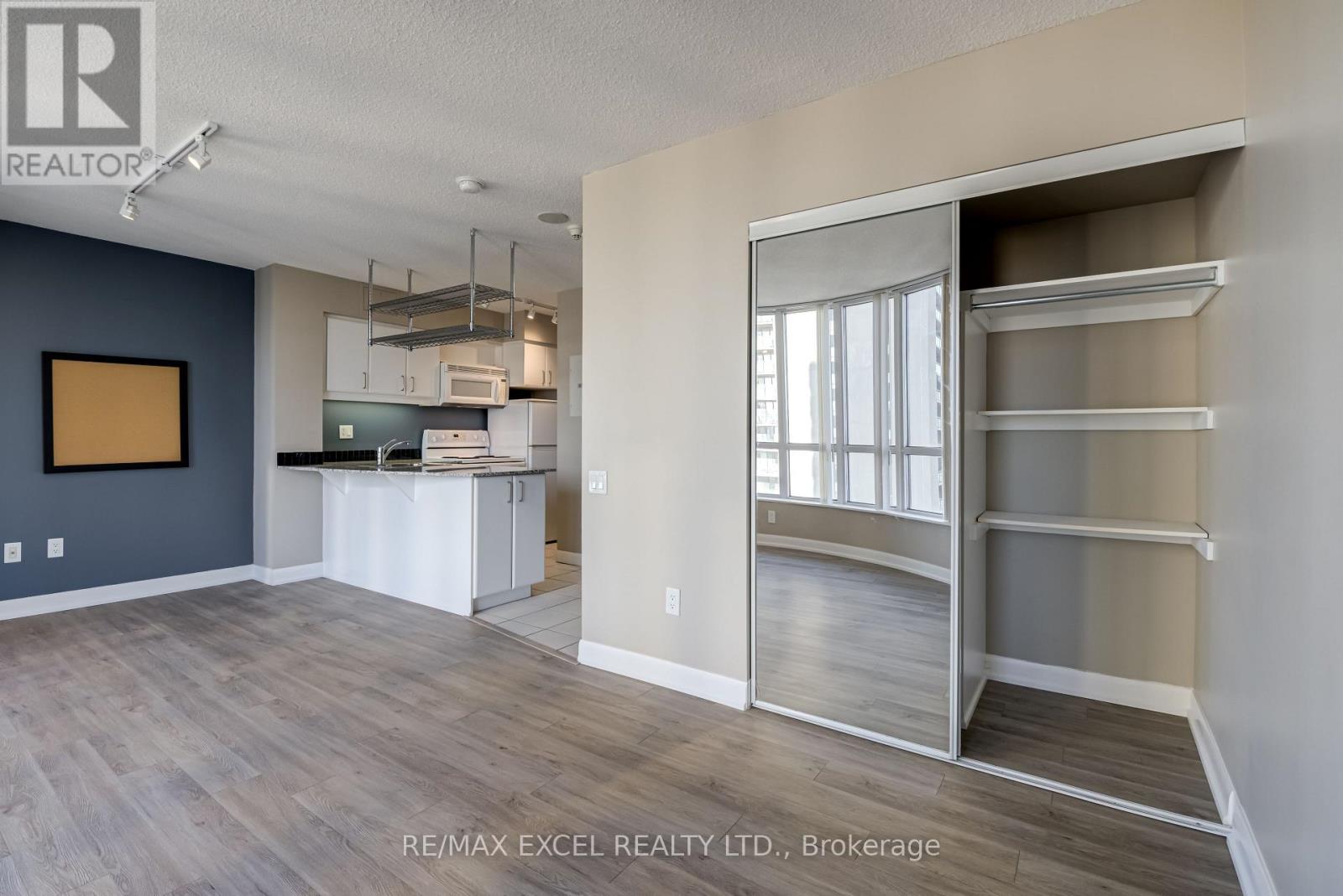 1909 - 33 Sheppard Avenue E, Toronto, Ontario  M2N 7K1 - Photo 17 - C13701446