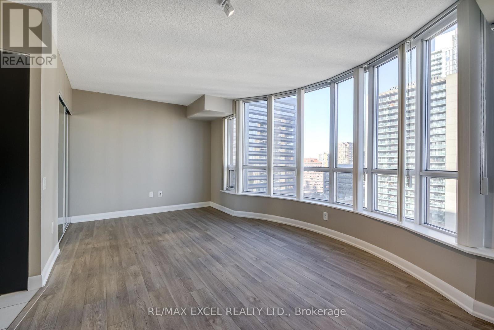 1909 - 33 Sheppard Avenue E, Toronto, Ontario  M2N 7K1 - Photo 9 - C13701446