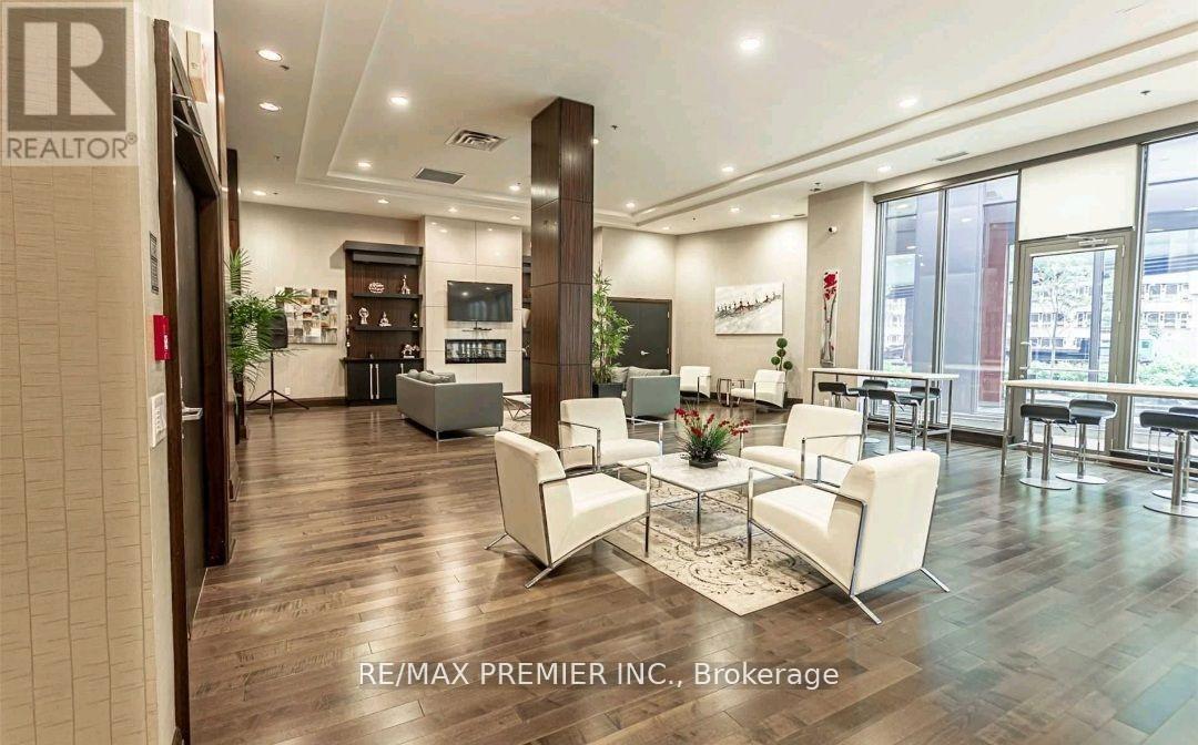 2507 - 19 Grand Trunk Crescent, Toronto, Ontario  M5J 3A3 - Photo 19 - C13701464
