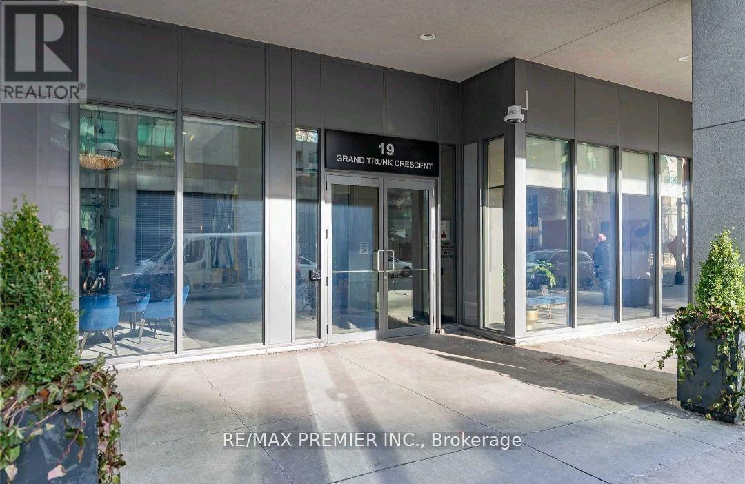 2507 - 19 Grand Trunk Crescent, Toronto, Ontario  M5J 3A3 - Photo 22 - C13701464