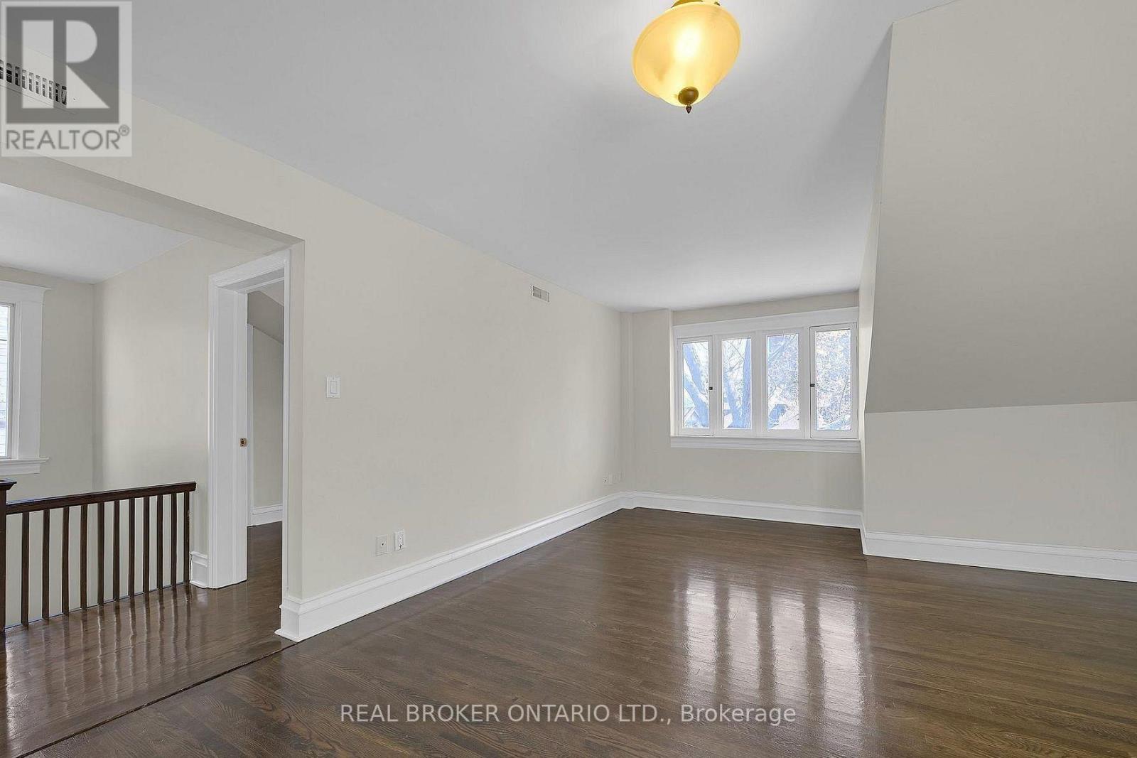 3 - 12 Foxbar Road, Toronto, Ontario  M4V 2G6 - Photo 8 - C13701532