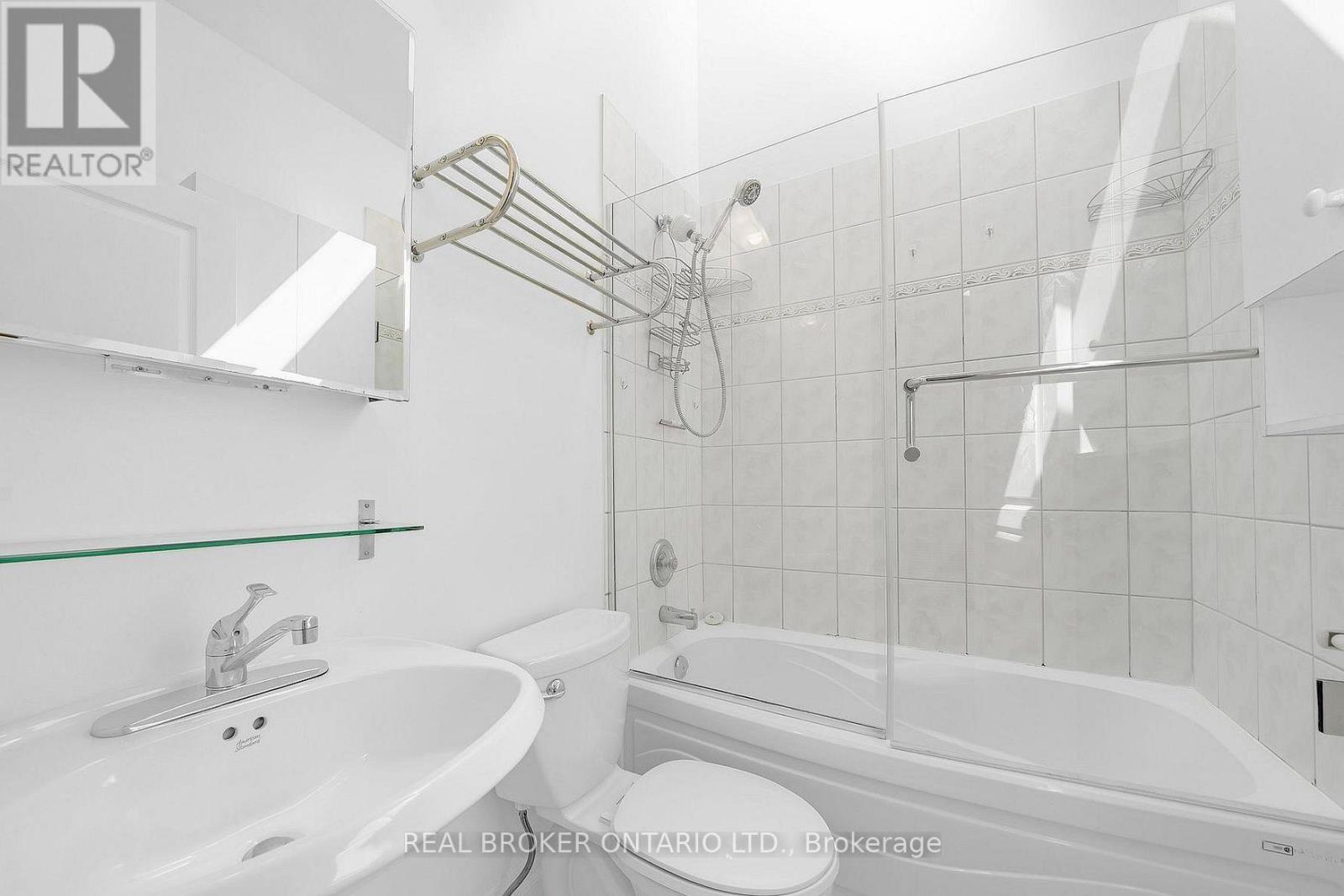 3 - 12 Foxbar Road, Toronto, Ontario  M4V 2G6 - Photo 9 - C13701532