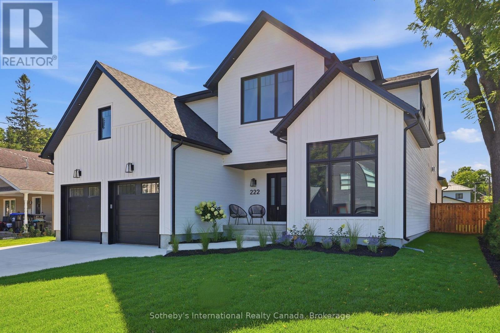 222 Oak Street, Collingwood, Ontario  L9Y 2Y1 - Photo 2 - S13701580