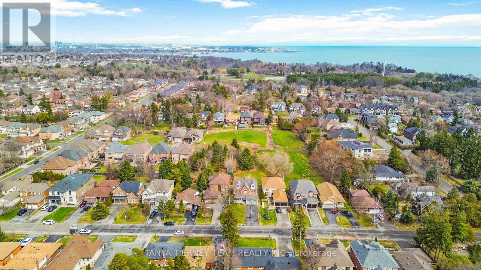 467 Oakwood Drive, Pickering, Ontario  L1W 2M8 - Photo 49 - E13701460