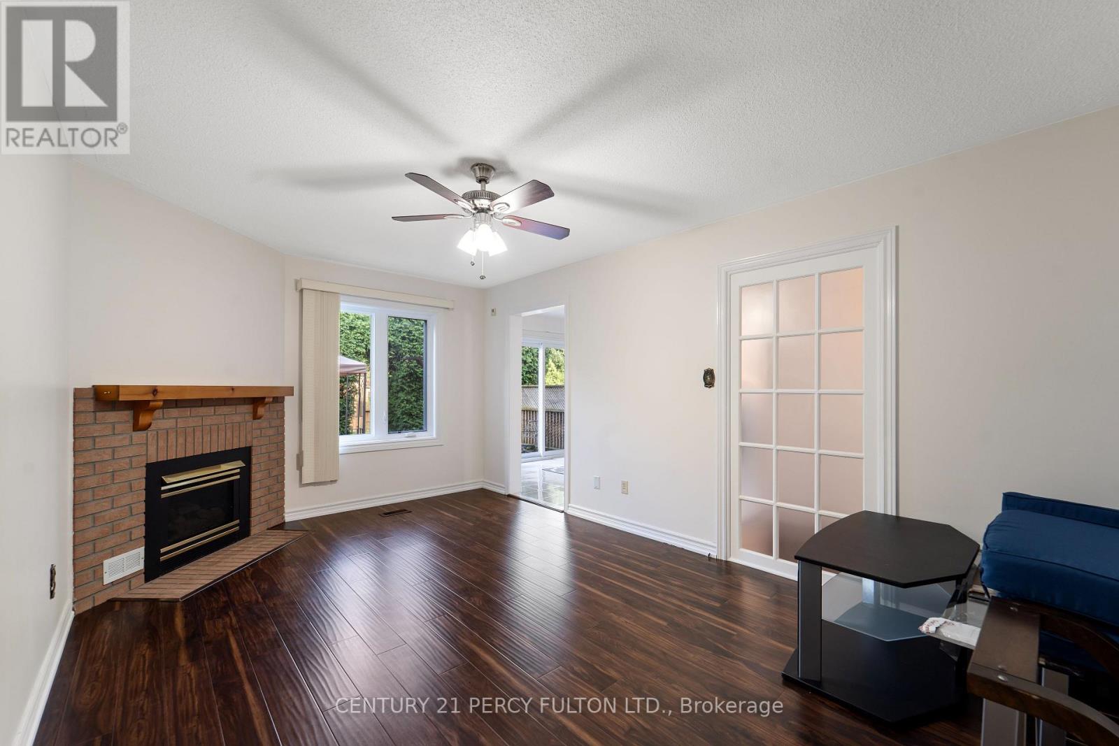 1913 Rosebank Road, Pickering, Ontario  L1V 1P7 - Photo 11 - E13701522