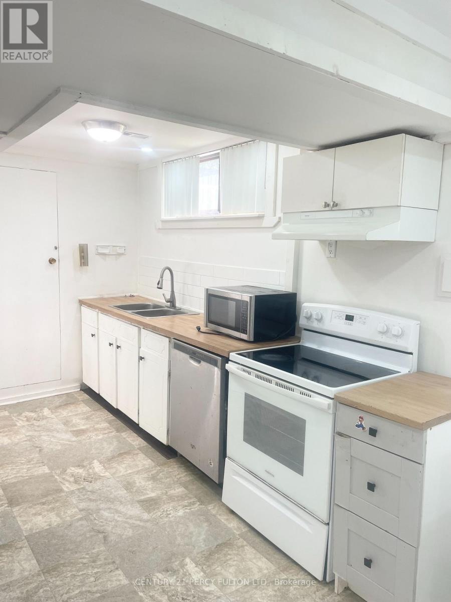 Bsmt - 26 Flintwick Drive, Toronto, Ontario M1P 4G9 - Photo 3 - E13701528