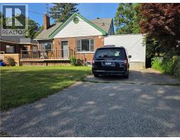 32 FOREST Road, Brantford, Ontario