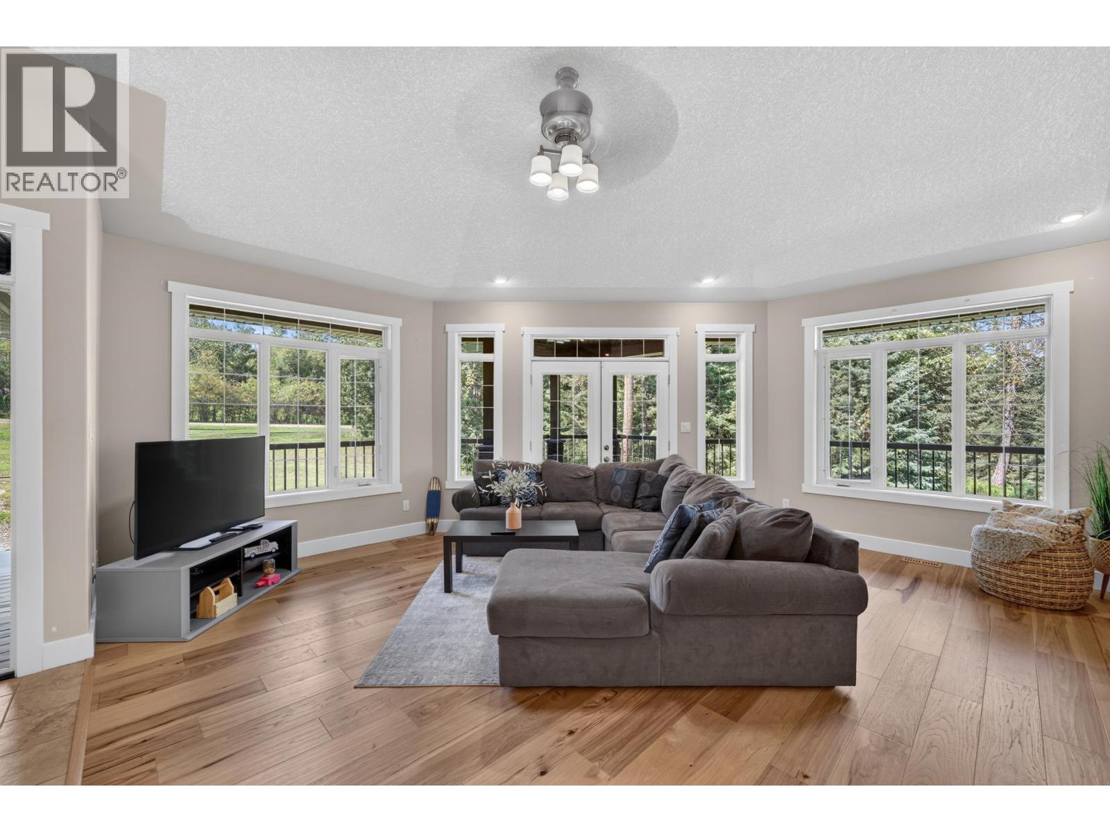 13537 281 Road, Charlie Lake, British Columbia  V1J 8J4 - Photo 4 - R3157872