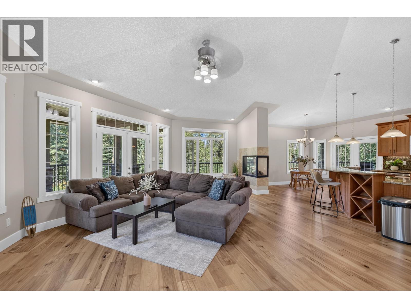 13537 281 Road, Charlie Lake, British Columbia  V1J 8J4 - Photo 5 - R3157872
