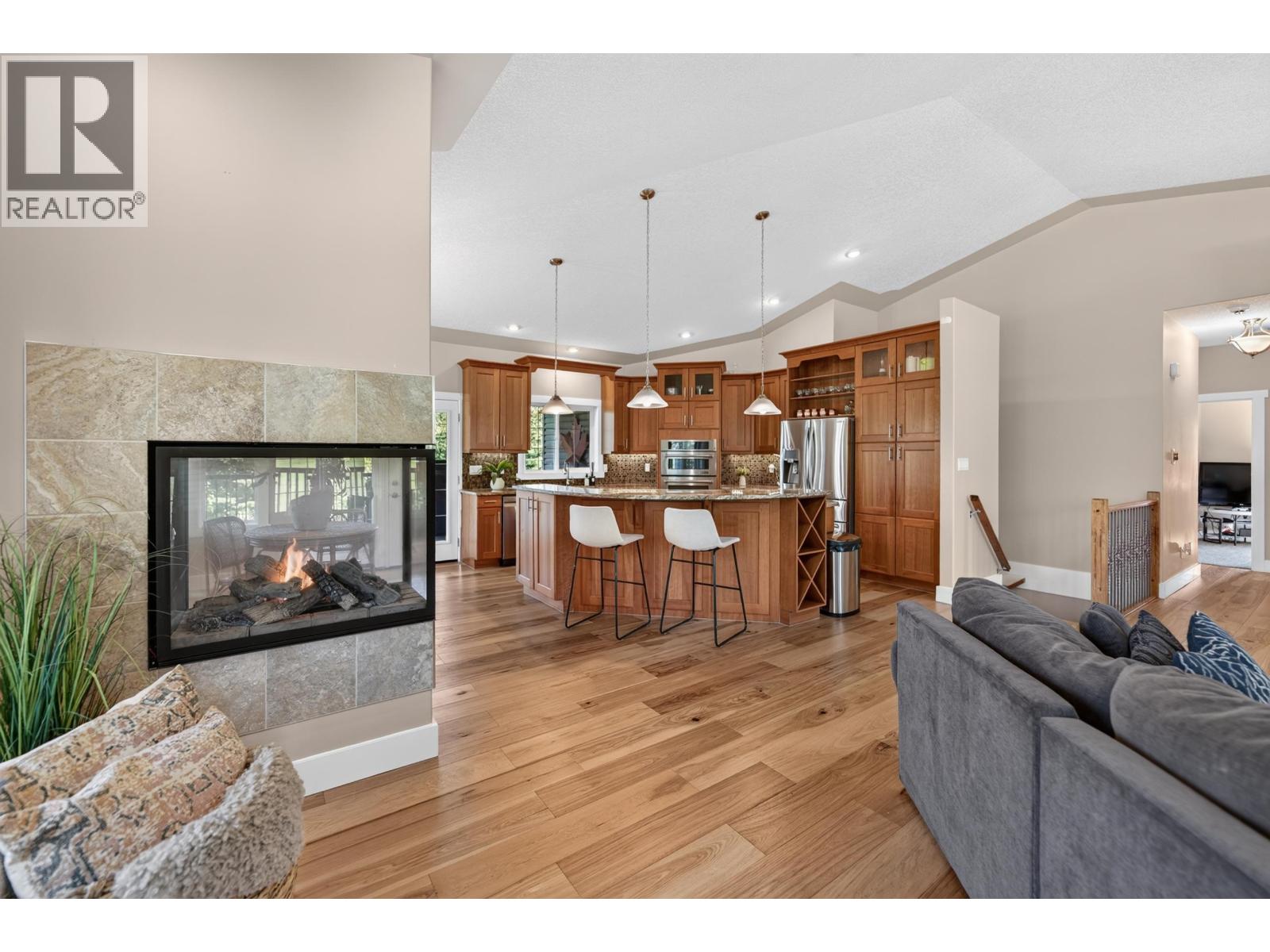 13537 281 Road, Charlie Lake, British Columbia  V1J 8J4 - Photo 6 - R3157872