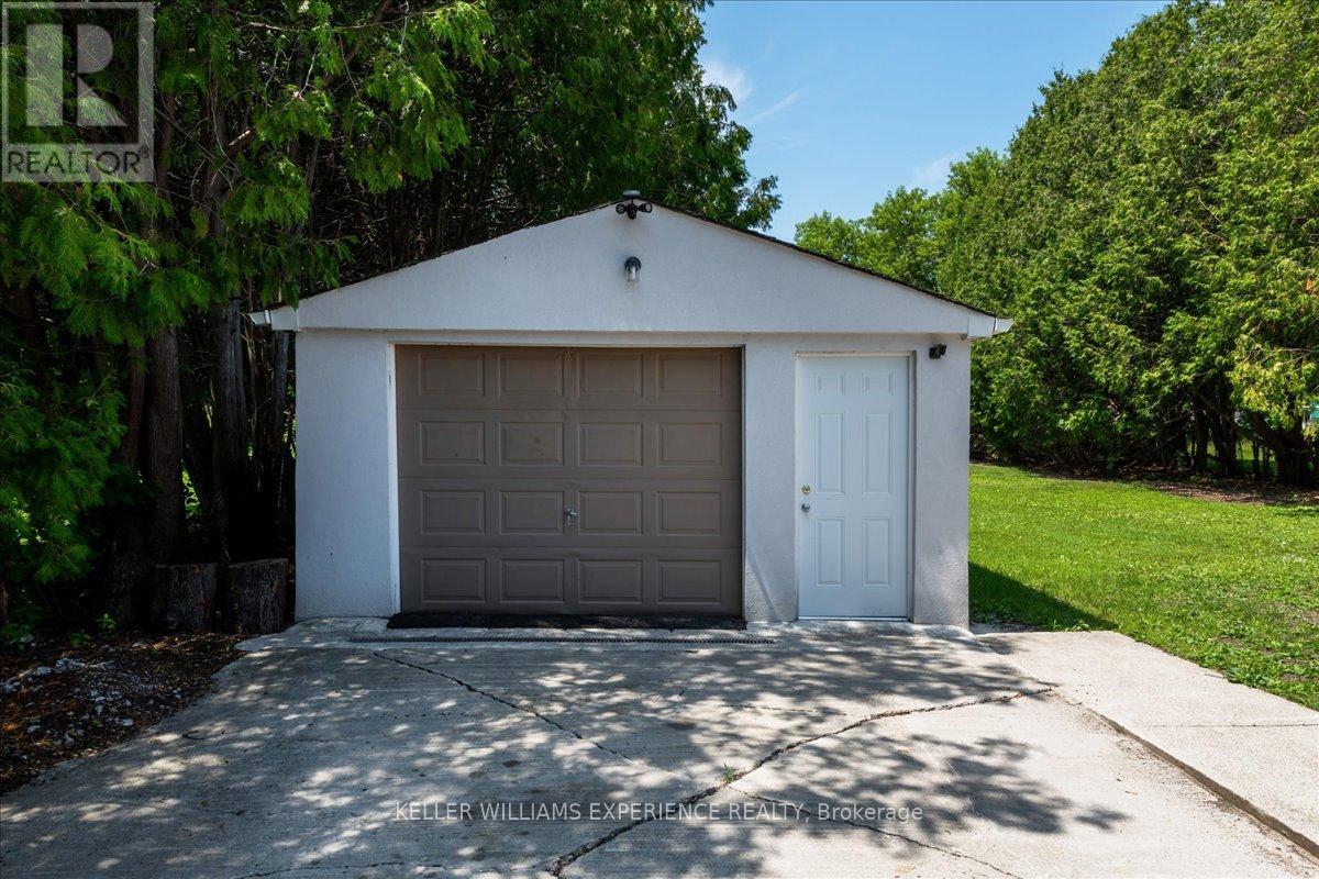 31 River Drive, Essa, Ontario  L3W 0G8 - Photo 21 - N13701626