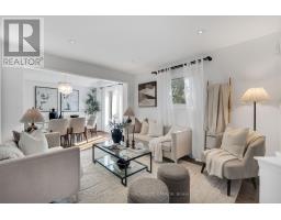 406 PINNACLE TRAIL, Aurora, Ontario