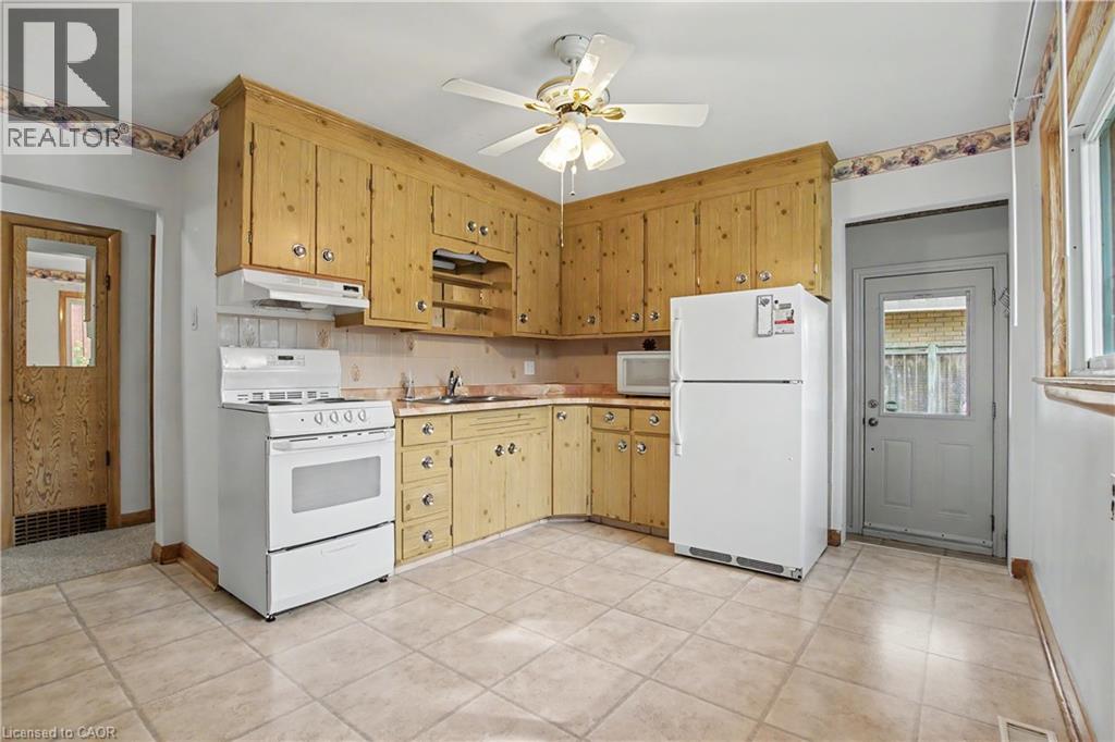 240 Guelph Street, Kitchener, Ontario  N2H 5X1 - Photo 12 - 40857391