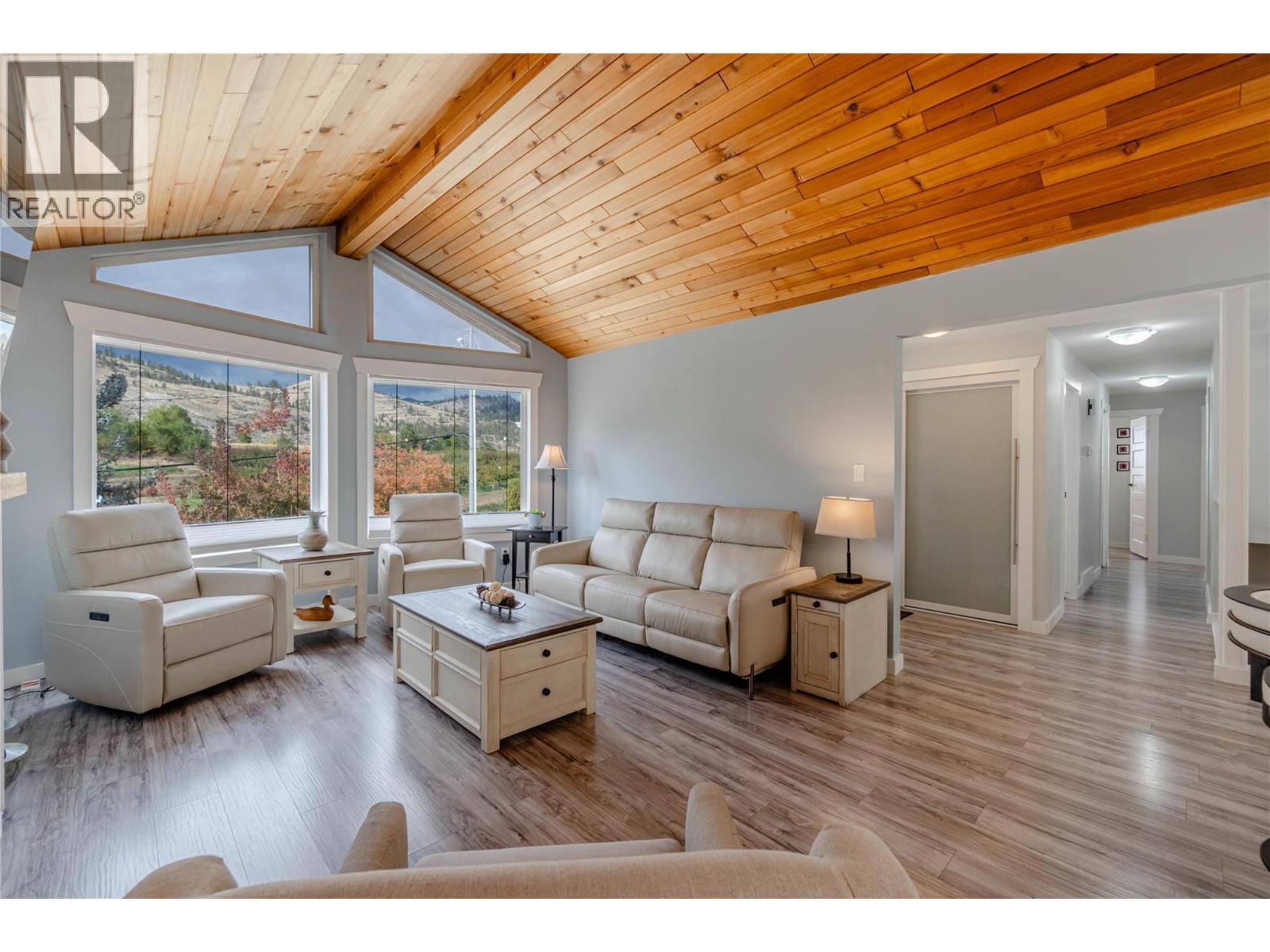 6763 Meadows Drive, Oliver, British Columbia  V0H 1T4 - Photo 7 - 10311810