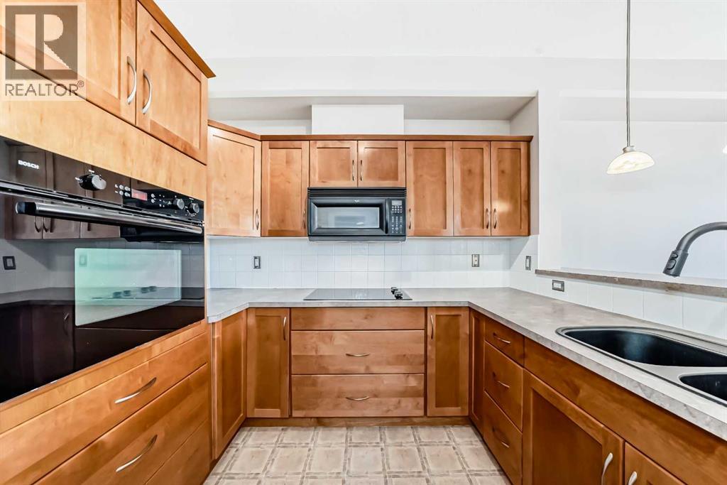 410, 3111 34 Avenue NW, Calgary, Alberta  T3R 1X8 - Photo 10 - A2314548